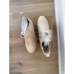 IDIFU B2RMY24STA Nude Faux Suede Lug Sole Chelsea Ankle Boots Size 9